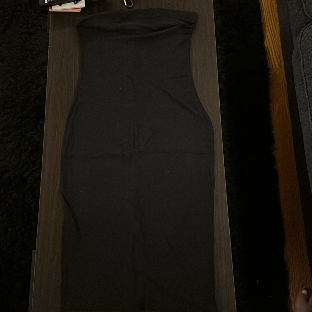 Heart & Hips. Large black tube dress